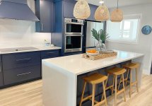 granatowa_kuchnia_1.jpg